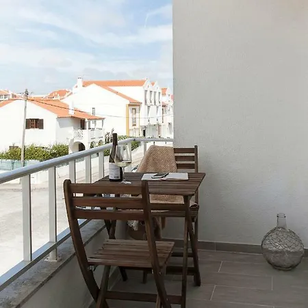 Mare Cheia アパート